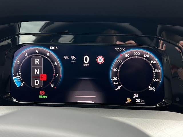 Volkswagen Golf 1.5 TSI DSG Life Variant