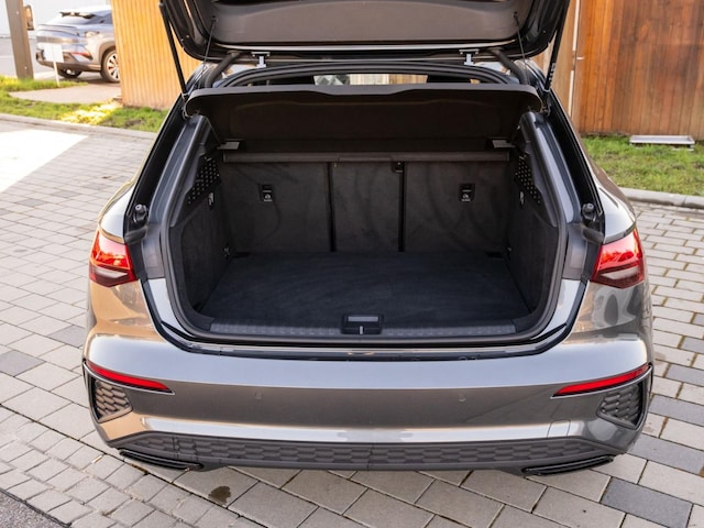 Audi A3 30 TFSI S-Line S-Tronic Sportback