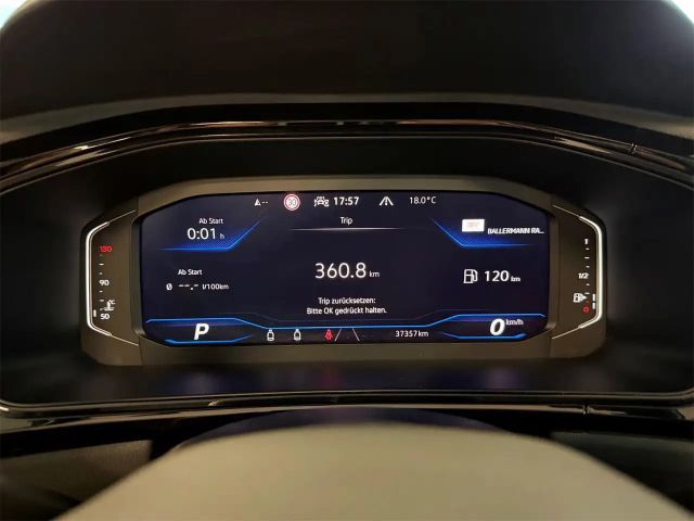 Volkswagen T-Roc 1.5 TSI Cabriolet DSG R-Line