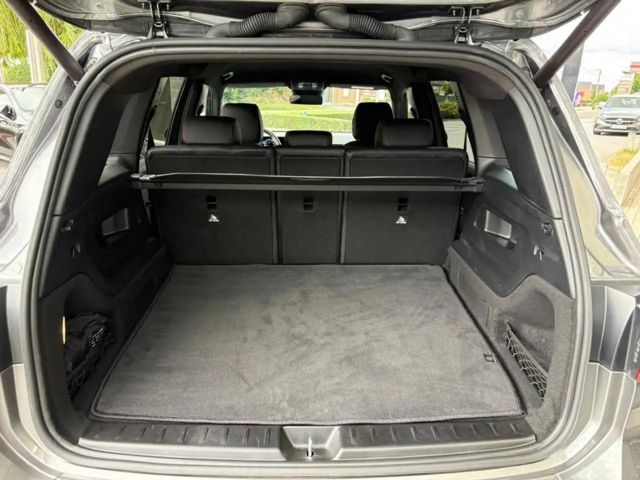 Mercedes-Benz GLB 180 AMG Line