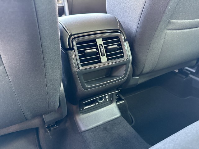 Skoda Karoq 1.5 TSI Selection