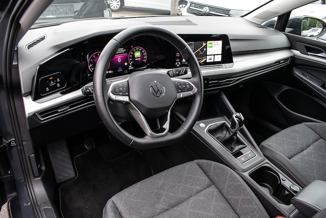 Volkswagen Golf 1.5 TSI Variant