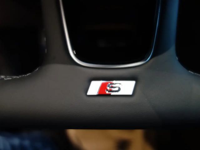 Audi A3 30 TFSI S-Line S-Tronic Sedan