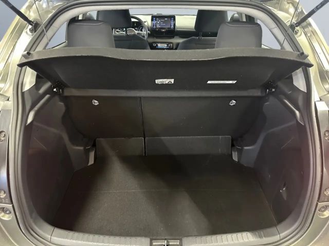 Toyota Yaris Hatchback Hybride Team D