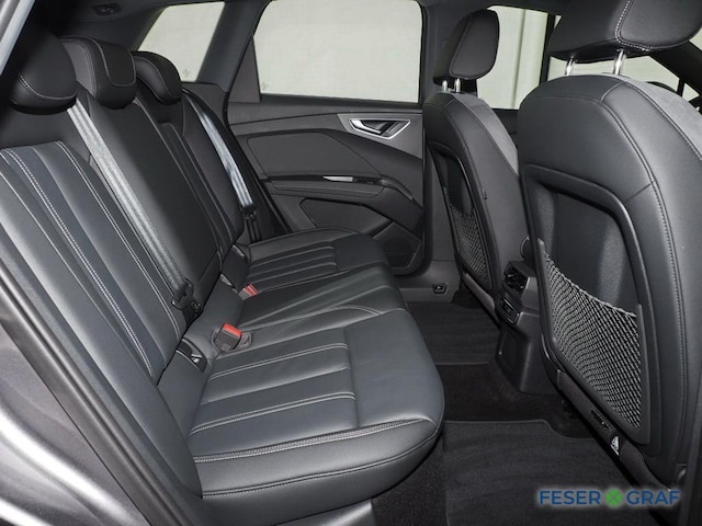 Audi Q4 e-tron SUV 45 e-tron Audi Q4 e-tron