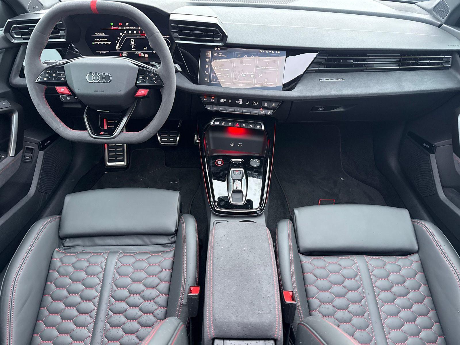 Audi RS3 Quattro Sedan Sportback