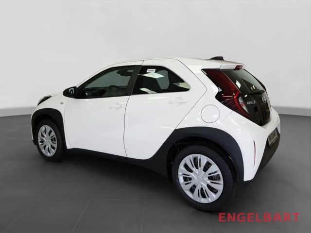 Toyota Aygo X 1.0 VVT-i Business Hatchback