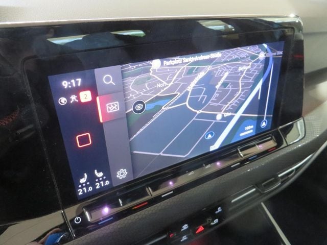 Volkswagen Golf 2.0 TSI DSG Golf VIII