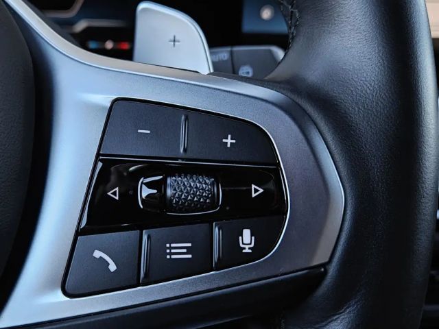 BMW 330 330i Touring xDrive