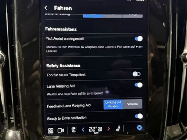 Volvo S60 AWD Dark Recharge Ultimate