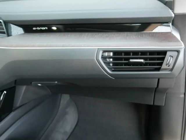 Audi Q8 e-tron 55 Quattro