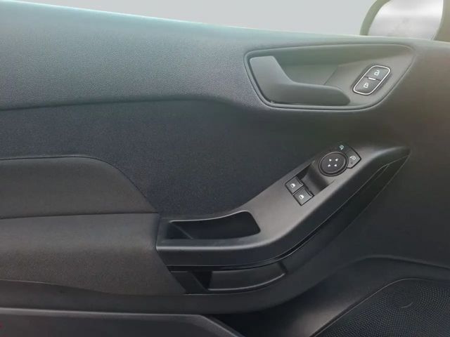 Ford Fiesta Cool & Connect