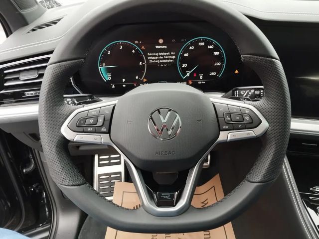 Volkswagen Touareg 4Motion R-Line