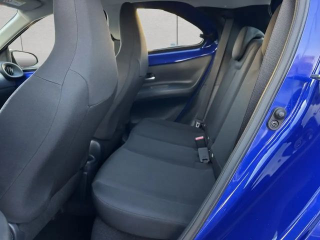 Toyota Aygo X 1.0 VVT-i Hatchback Play S-CVT