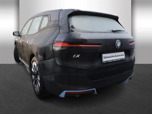 BMW iX xDrive50