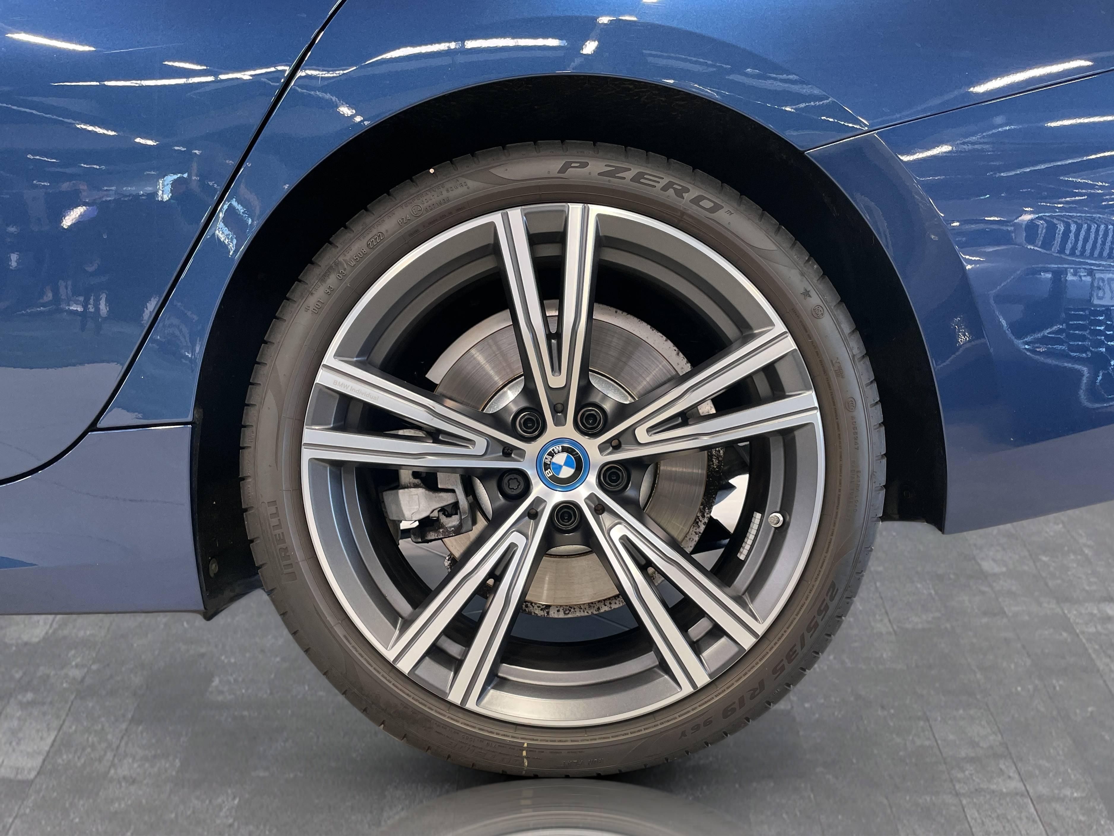 BMW 320 320e Touring xDrive