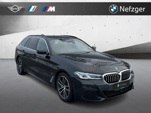 BMW 540 540d M-Sport Touring xDrive