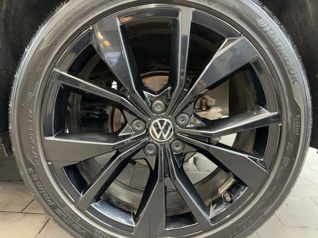 Volkswagen Taigo 1.0 TSI DSG R-Line