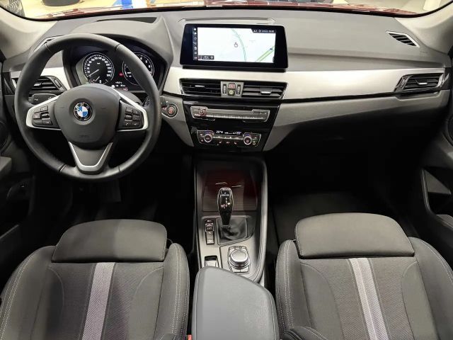 BMW X1 xDrive20i