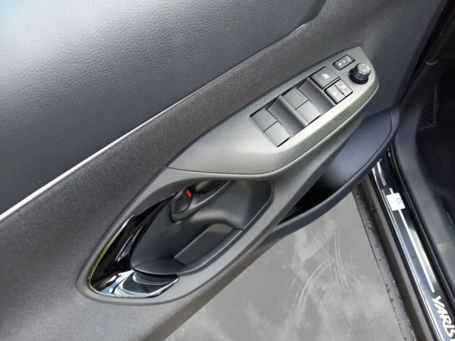 Toyota Yaris Cross Teamplayer,Safety-Paket,Winter-Paket