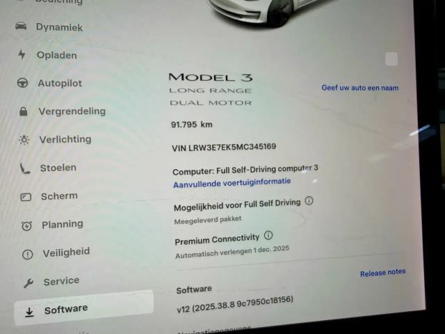 Tesla Model 3 AWD Long Range