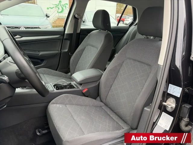Volkswagen Golf 1.5 TSI Golf VIII Life
