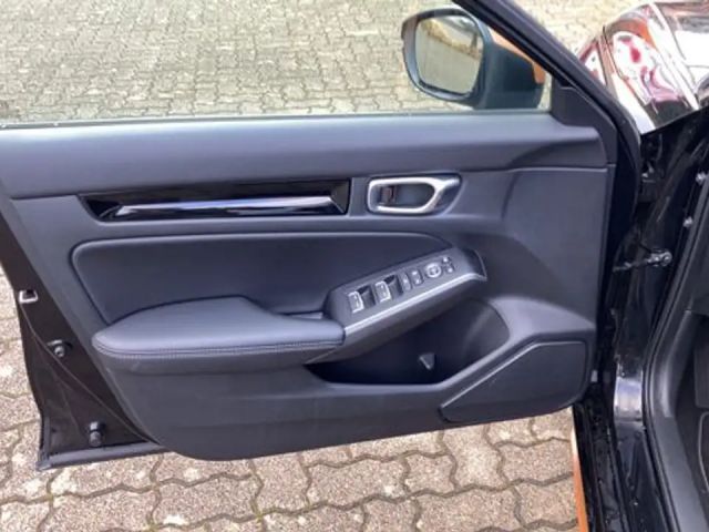 Honda Civic Advance e:HEV