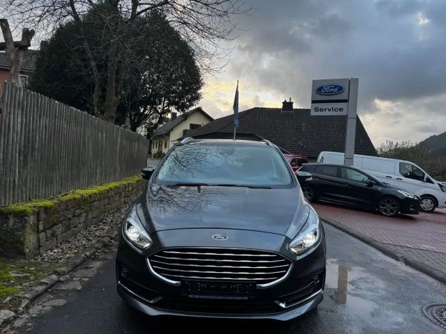 Ford S-Max AWD Titanium