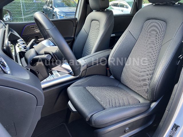 Mercedes-Benz B 200 Sedan