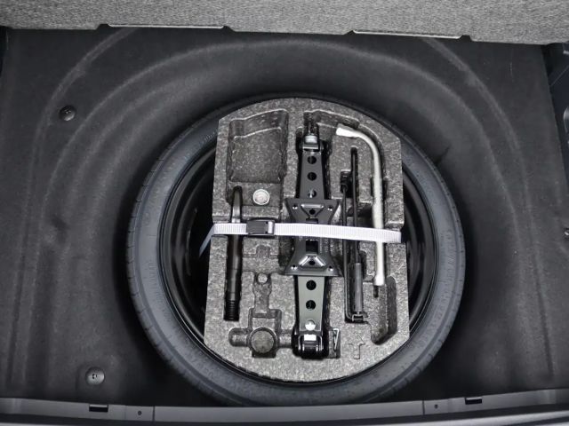 Volkswagen Passat R-Line Style Variant