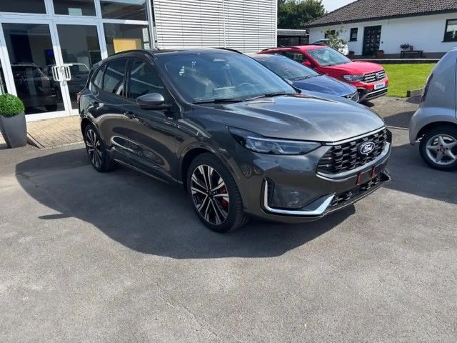 Ford Kuga Hybrid ST Line X