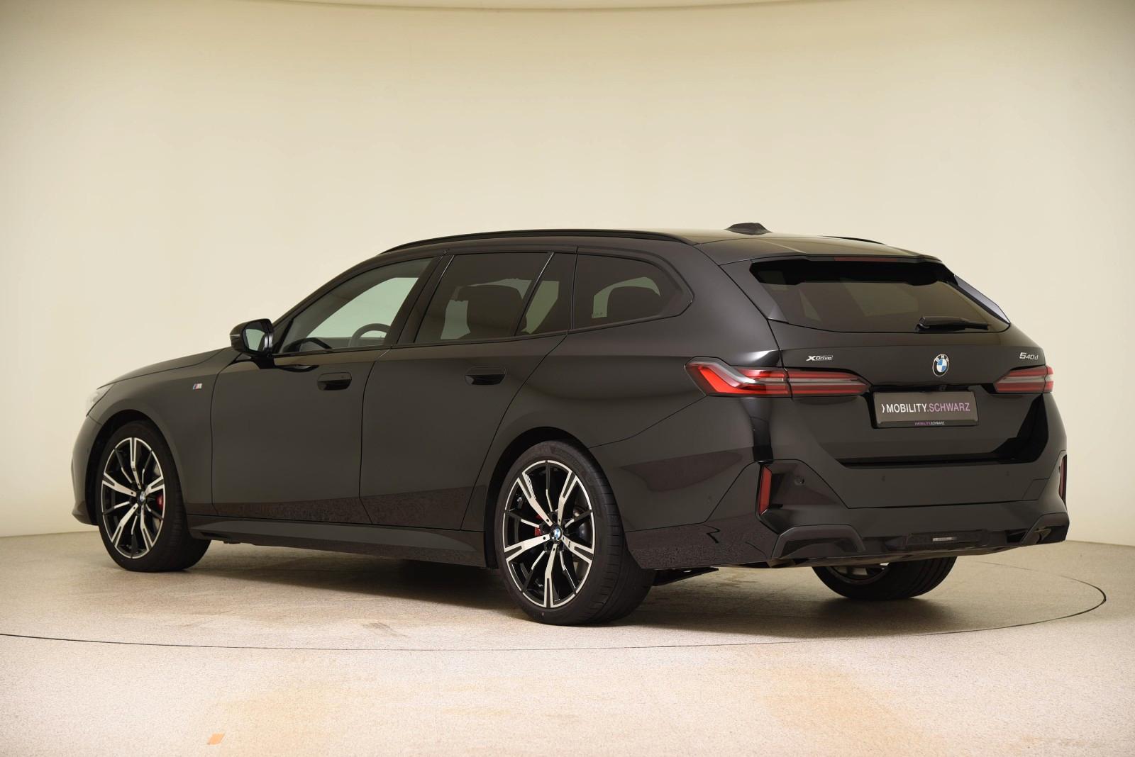 BMW 540 540d M-Sport Touring xDrive