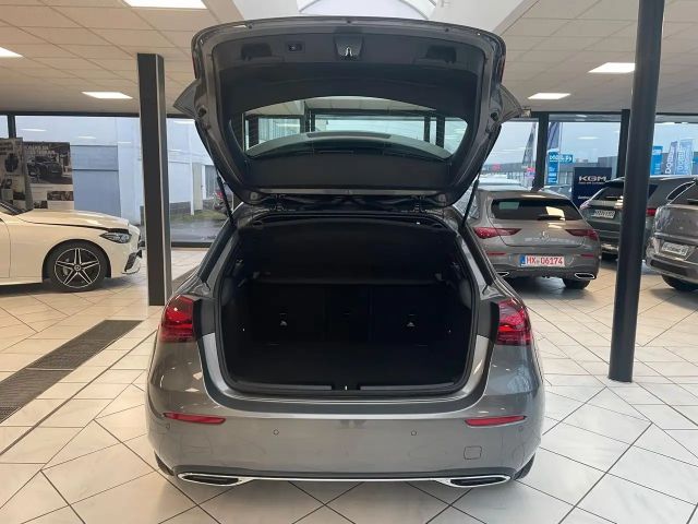 Mercedes-Benz A 180 Progressive