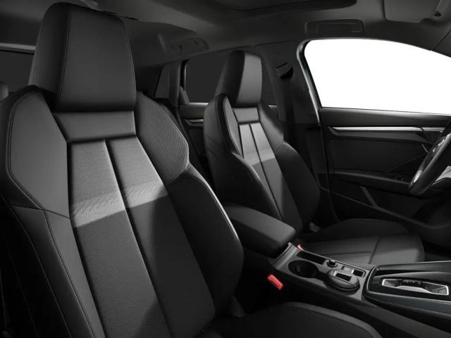 Audi A3 30 TFSI S-Tronic Sedan Sportback