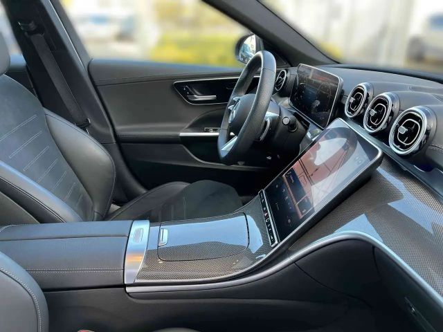 Mercedes-Benz C 300 AMG Line Sedan