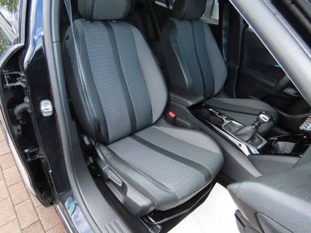 Peugeot 2008 Allure Pack PureTech