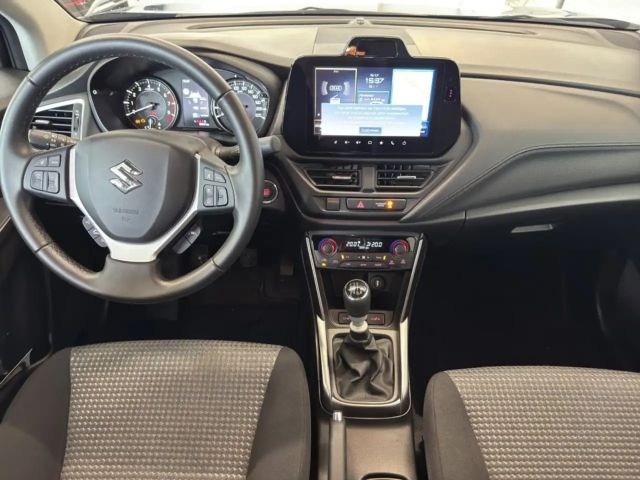 Suzuki S-Cross Hybrid