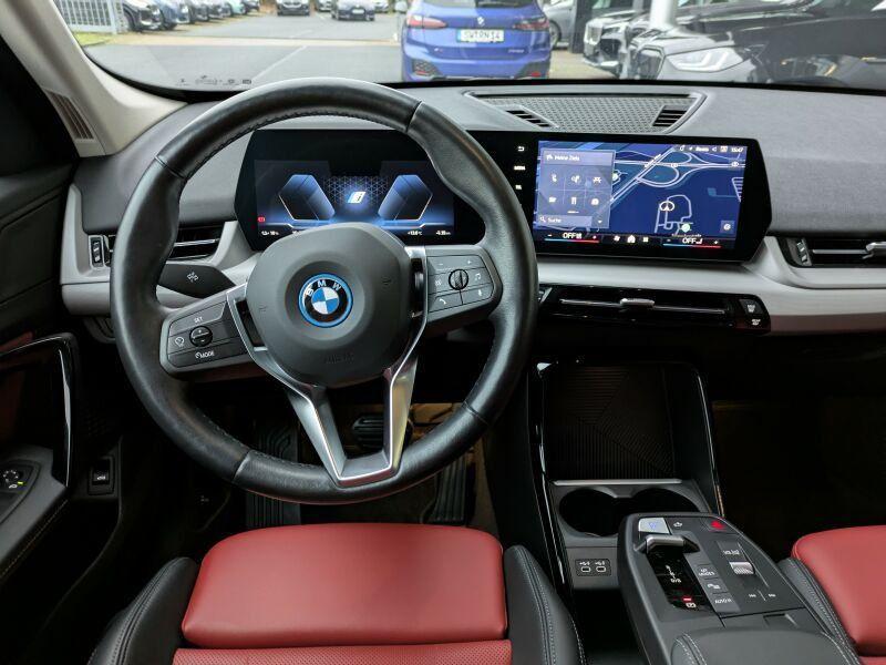 BMW iX1 xDrive30