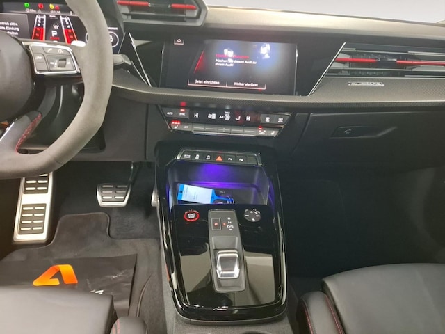 Audi RS3 Quattro S-Tronic Sedan