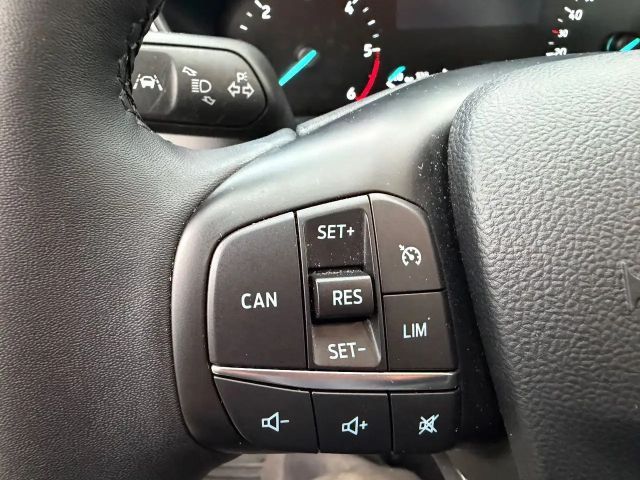 Ford Focus Cool & Connect Wagon