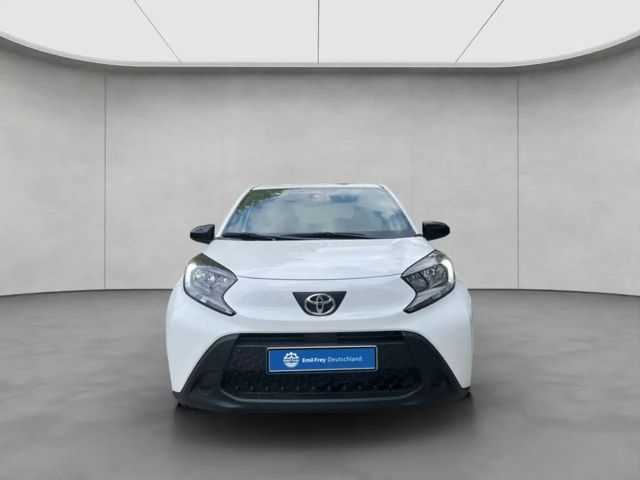 Toyota Aygo X Hatchback Play X-play