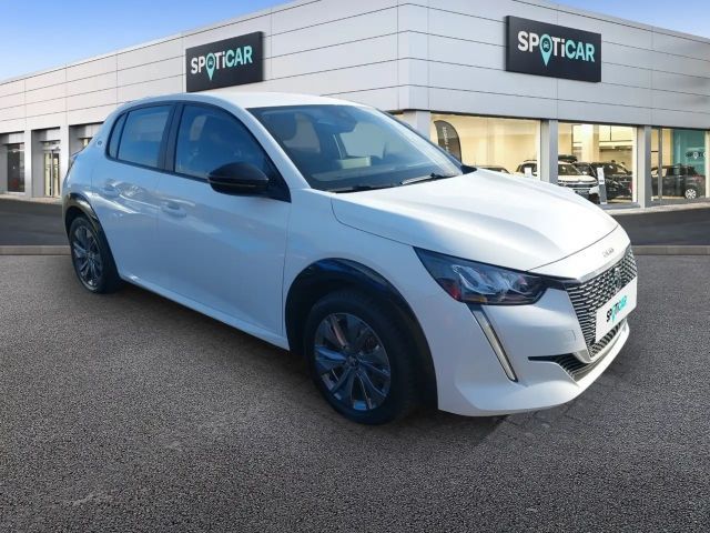 Peugeot E-208 Active Pack