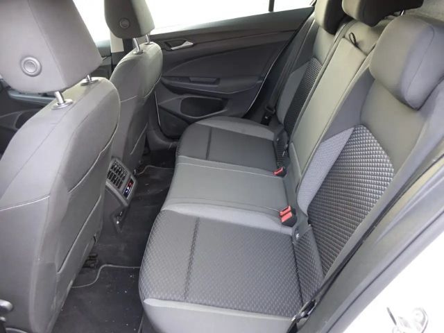 Volkswagen Golf ACT Life