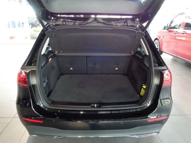 Mercedes-Benz B 200 LED,KAMERA,NAVI,NP:44.512,-