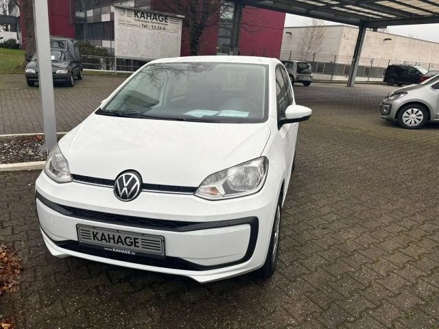 Volkswagen up! Move Move up!