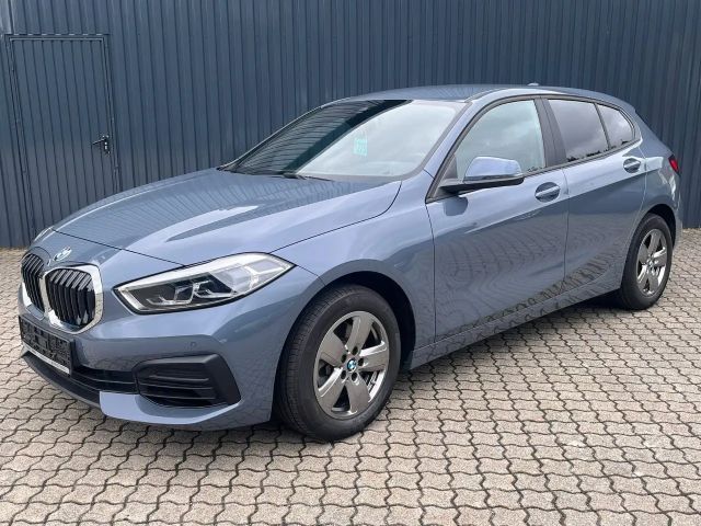 BMW 116 116i 5-deurs Sedan
