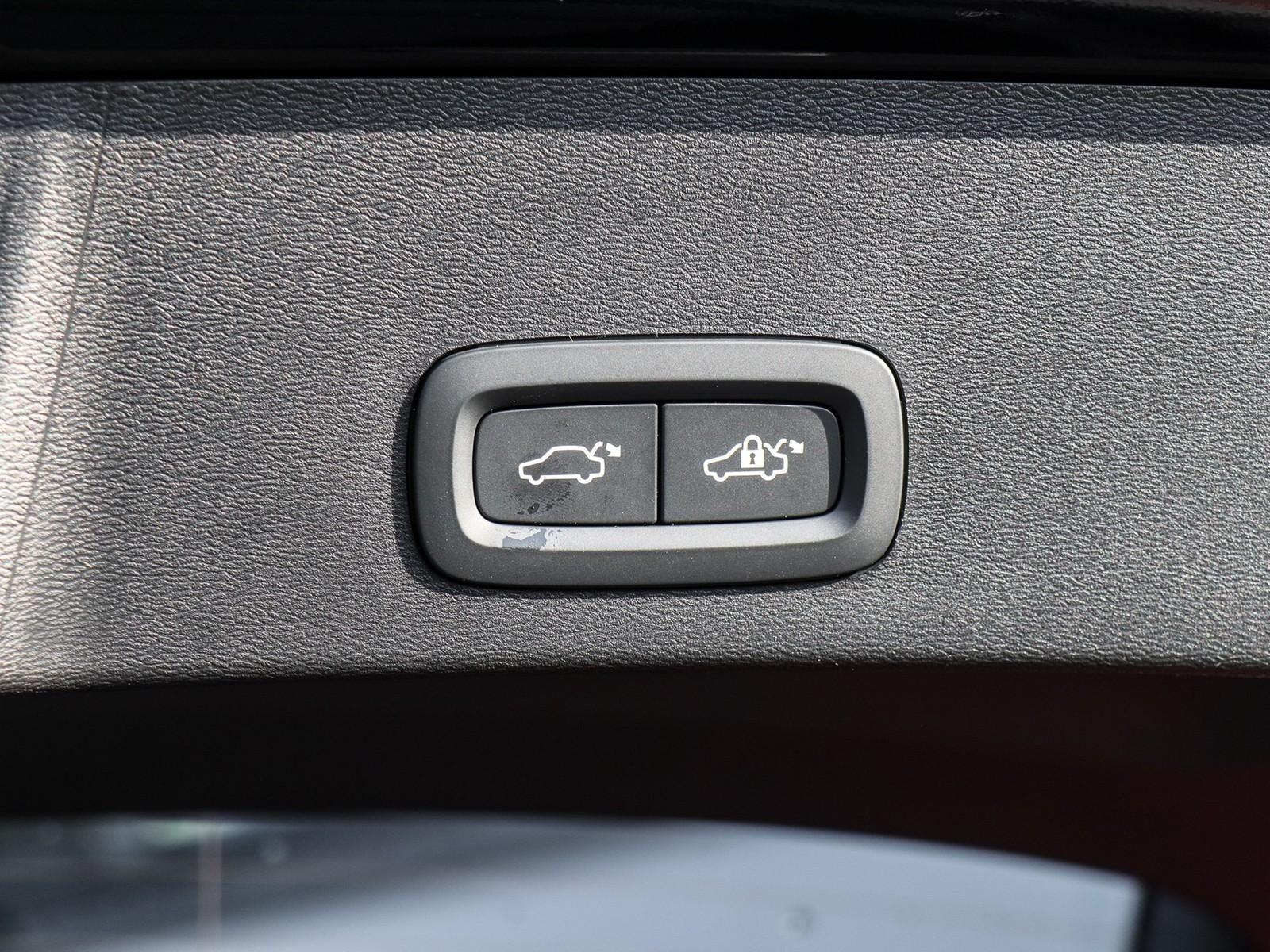 Volvo EX40 Extended range Plus Single motor