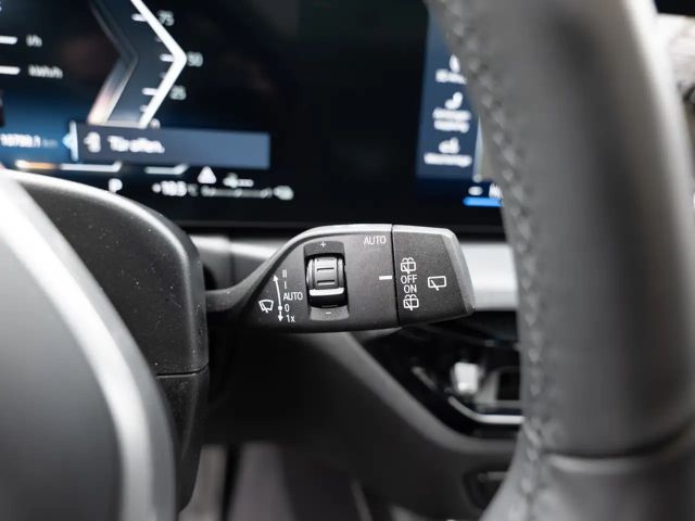 BMW 330 330e M-Sport Touring xDrive