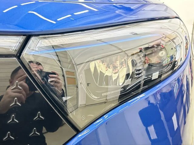 Mercedes-Benz EQB 250