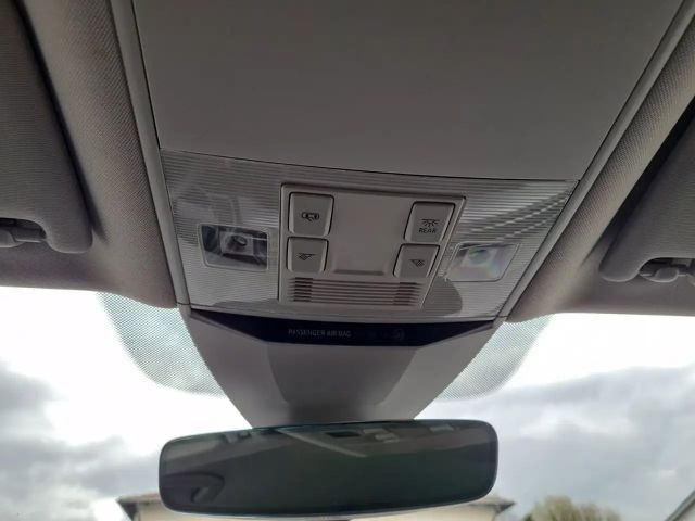 Volkswagen Passat 2.0 TDI Business DSG Variant